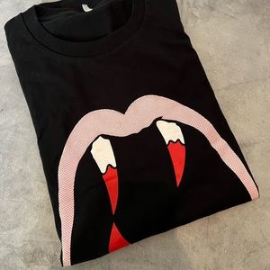 Fang shirt